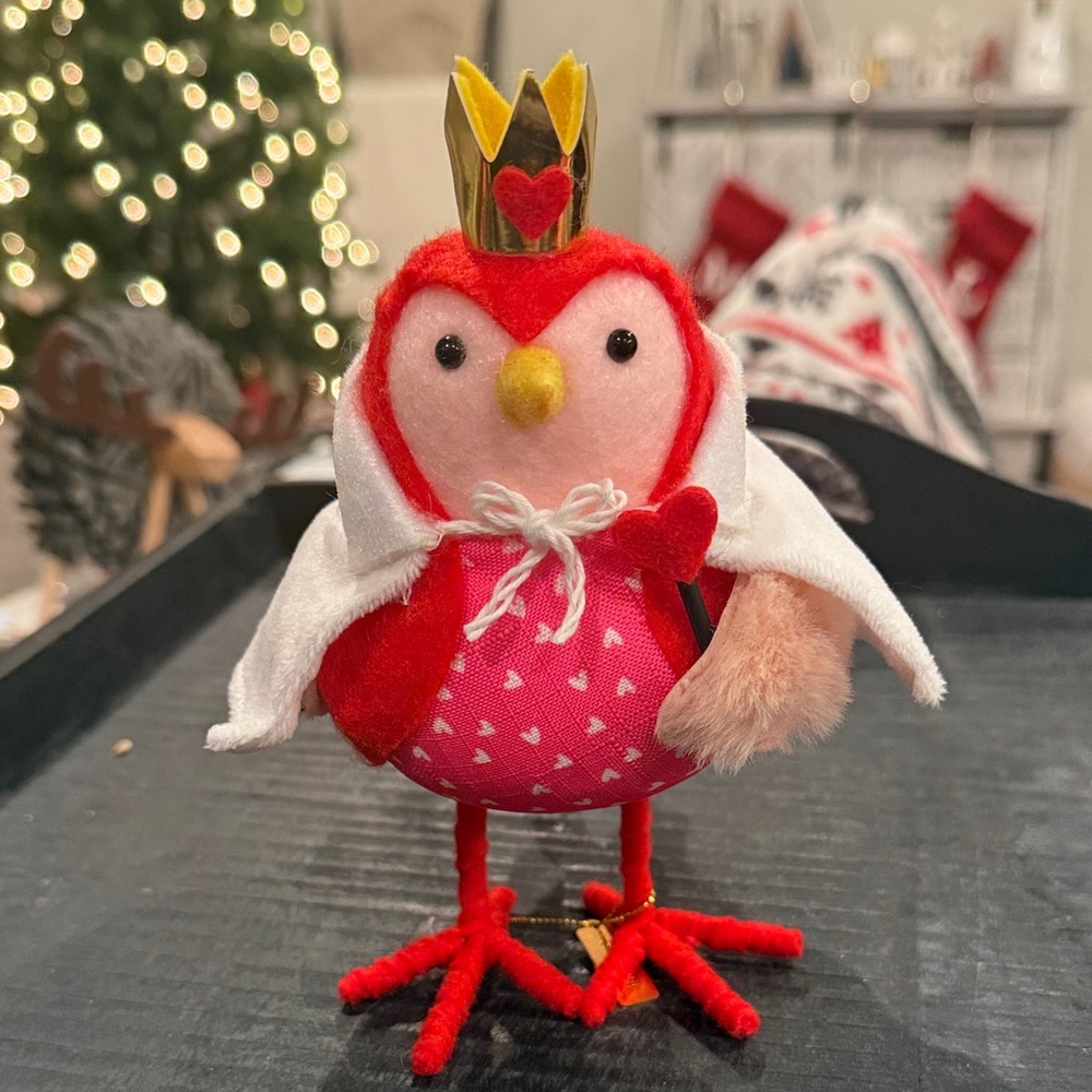 Target bird Queenie 2024